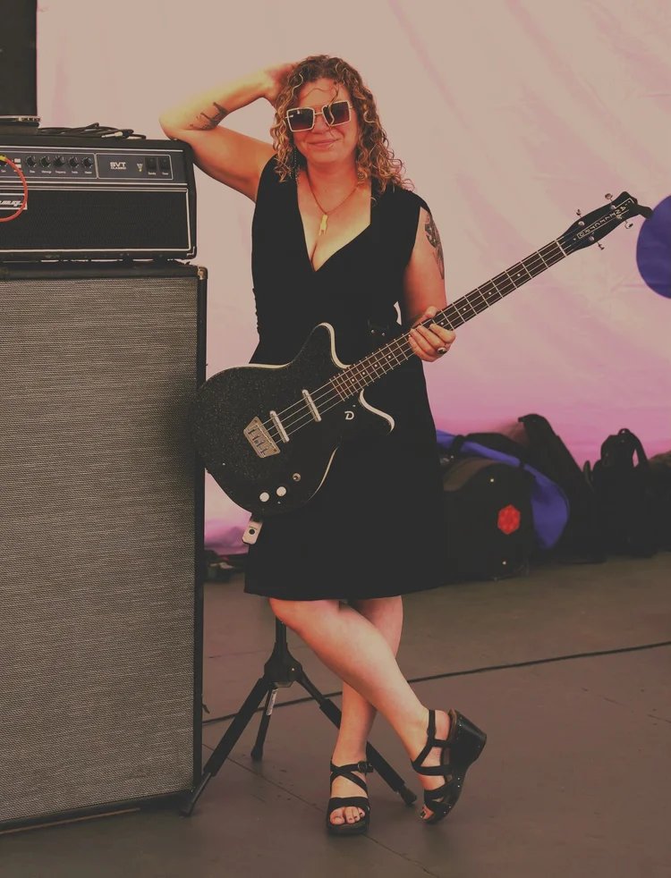 Carmen Paradise, Sparkle Bass & BGVs